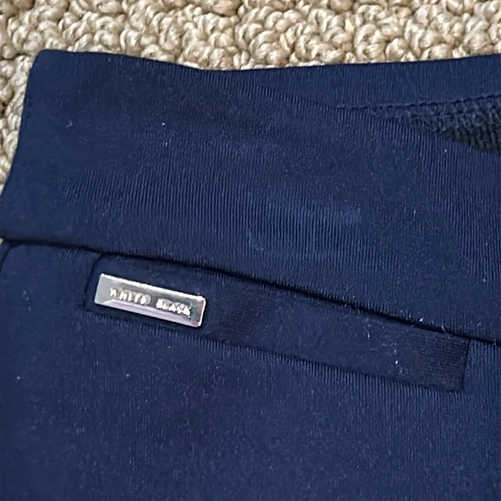 WHBM The Ankle Boot Pull On Front Pleat Pants size 4 Career Office Casual - Picture 5 of 15